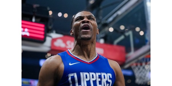 Russell Westbrook vive su sexto fichaje en su carrera Russell Westbrook vive su sexto fichaje en su carrera